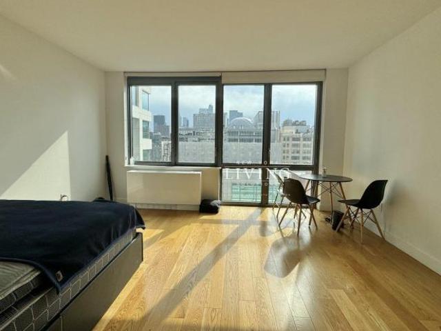 New York NY 10019 75760474