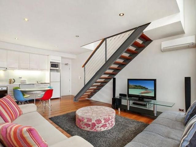 New York Style Apartment Steps From Bondi Beach