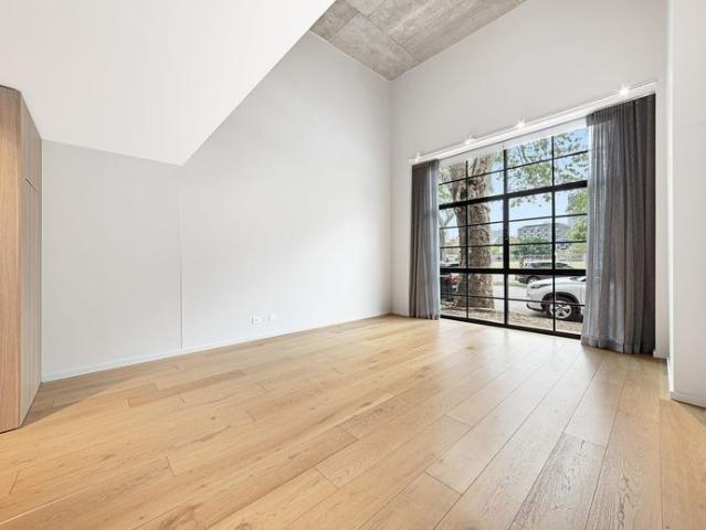 New York Style Loft Apartment The Wentworth