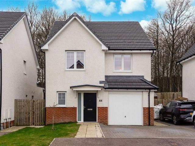 Newall Avenue, Dundee DD3, 4 bed property to rent, £2,000 pcm | PrimeLocation