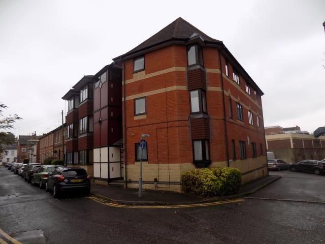 Newark Street, Reading RG1, 1 bed flat to rent, £1,250 pcm | PrimeLocation