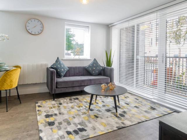 Newark Street, Reading RG1, 2 bed flat to rent, £1,650 pcm | PrimeLocation