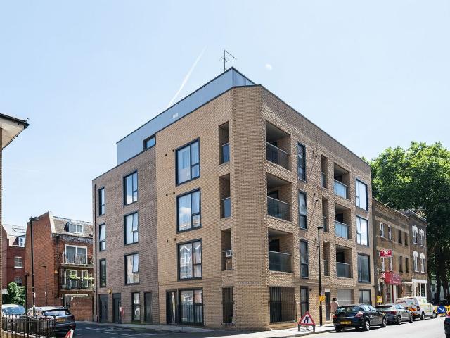 Newark Street, Stepney, London E1, 1 bed flat to rent, £2,250 pcm | PrimeLocation