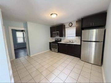 Newark Rental
