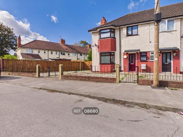 Newbald Grove, Hull HU6, 3 bed property to rent, £875 pcm | PrimeLocation