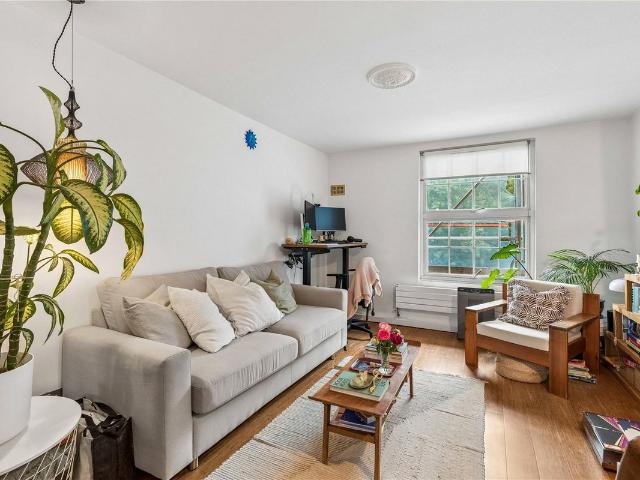 Newbery House, Northampton Street, London N1, 1 bed flat to rent, £2,200 pcm | PrimeLocation