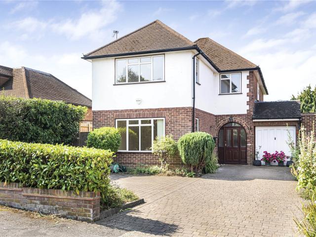 Newberries Avenue, Radlett