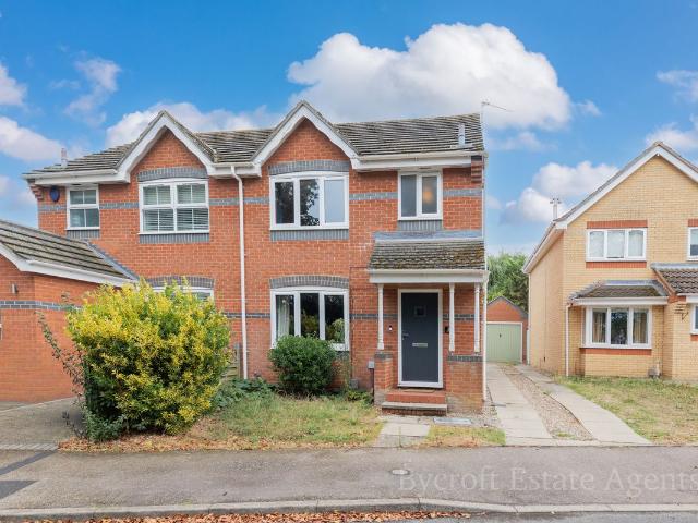 Newbury Way, Dussindale NR7, 3 bed semi detached house to rent, £1,350 pcm | PrimeLocation