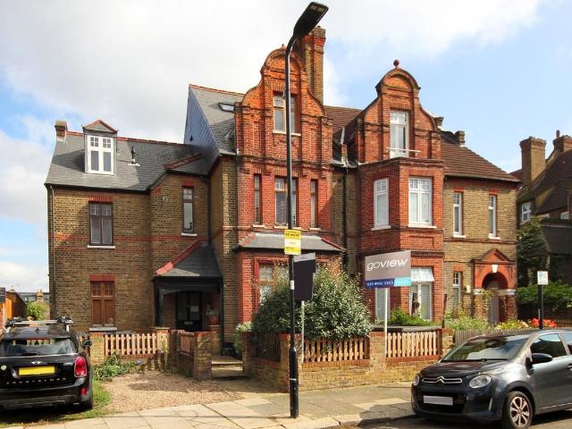 Newburgh Road W3, 2 bed flat to rent, £2,000 pcm | PrimeLocation