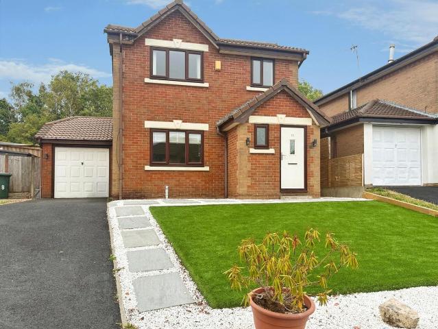 Newburn Close, Skelmersdale, Lancashire WN8, 3 bed detached house to rent, £1,350 pcm | PrimeLocation