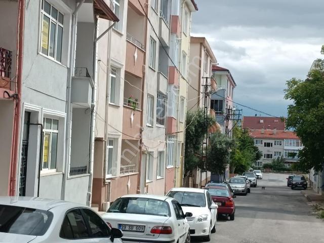 Newcıty Emlaktan Satılık 2 Katlı Müstakil Ev