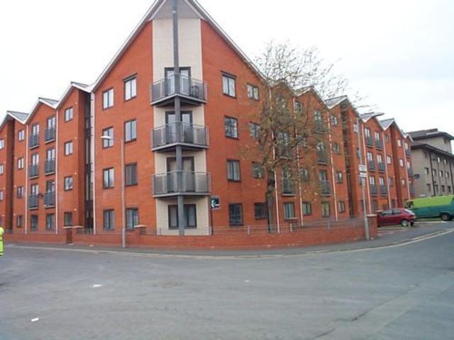 Newcastle Street, Hulme M15, 2 bed flat to rent, £1,050 pcm | PrimeLocation