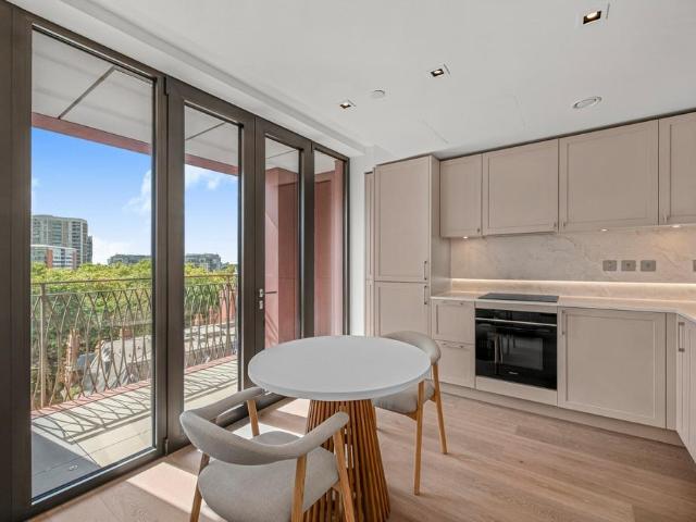 Newcastle Place, London, W2 1 bed apartment £4,527 pcm £1,045 pw