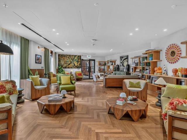 Newcastle Place, London W2 2 bed flat to rent £6,520 pcm £1,505 pw