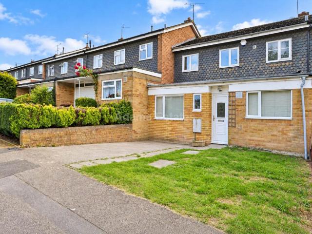 Newcastle Road, Reading 5 bed terraced house to rent £3,125 pcm £721 pw