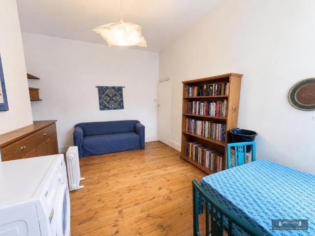 Newcastle upon Tyne NE3 2 bed flat to rent £1,095 pcm £253 pw