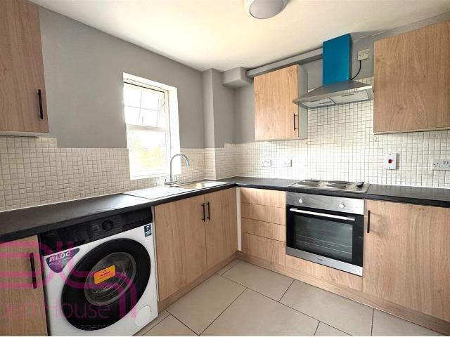 Newcombe Gardens, Hounslow TW4, 2 bed flat to rent, £1,700 pcm | PrimeLocation