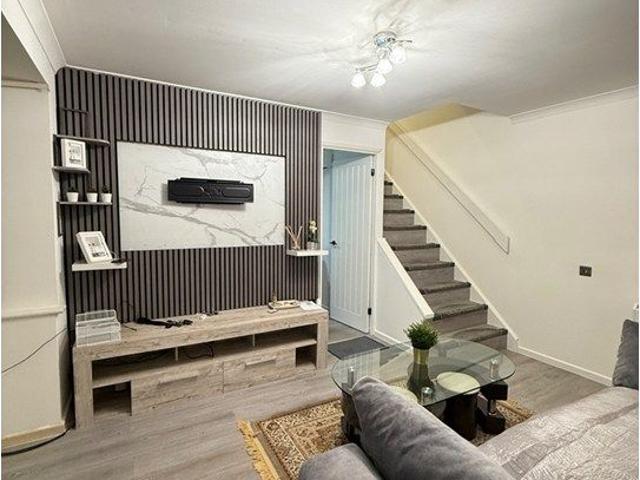 Newcombe Rise, West Drayton UB7, 1 bed semi detached house to rent, £1,500 pcm | PrimeLocation