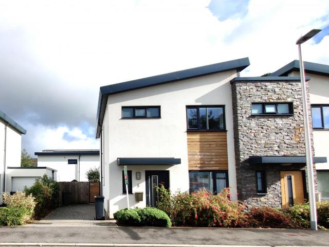 Newcourt drive
