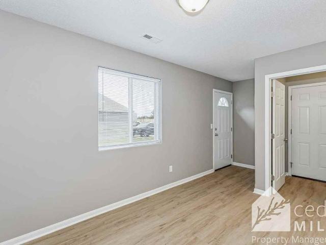 Newell Properties 3 Bedroom Apartment for Rent at W Newell St, Wichita, KS 67212 Orchard Breeze