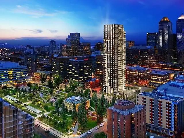 Newer 1 Bed 1 Bath and Den in Park Point — 1 Bedroom+ Den Condo Unit