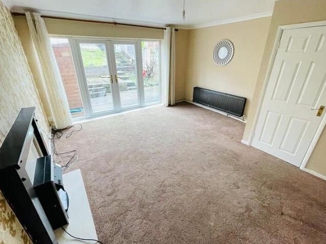 Newey Street, Dudley, DY1