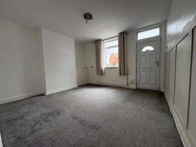Newfall Street, Huthwaite, NG17, Property for rent