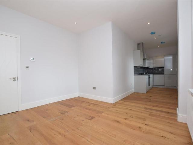 Newfoundland Circus, Bristol BS2, 1 bed flat to rent, £1,450 pcm | PrimeLocation