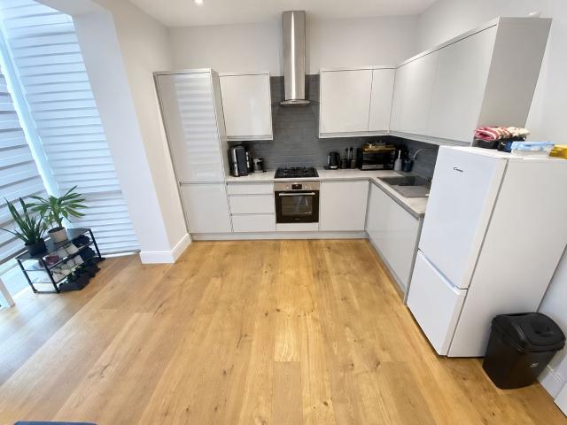 Newfoundland Circus, Bristol BS2, 2 bed flat to rent, £1,625 pcm | PrimeLocation