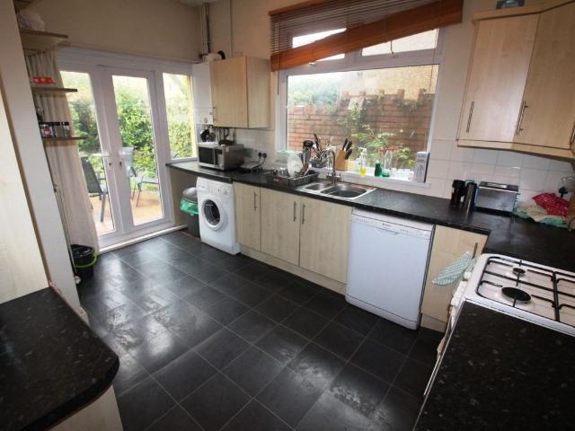 Newfoundland Road, Heath CF14, 4 bed terraced house to rent, £2,100 pcm | PrimeLocation
