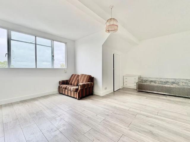 Newgatestreet Road, Goffs Oak, WALTHAM CROSS