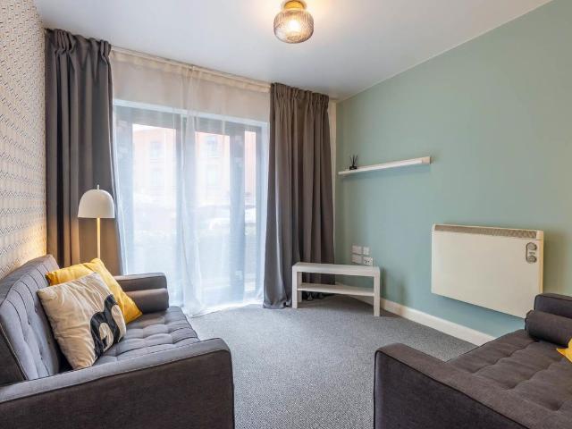Newhall Court, George Street B3, 1 bed flat to rent, £1,100 pcm | PrimeLocation