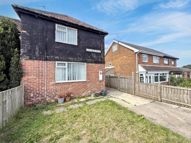 Newholme Estate, Station Town. 3 bed semi detached house to rent £675 pcm £156 pw