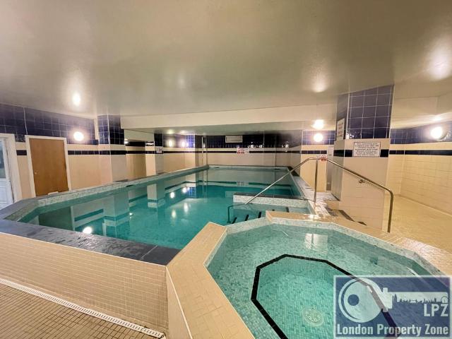 Newington Causeway, London SE1 SE1 2 bed flat to rent £2,950 pcm £681 pw