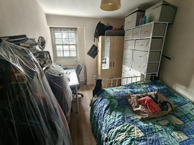 Newington Green, London, London, n16 2 bed terraced house to rent £2,700 pcm £623 pw