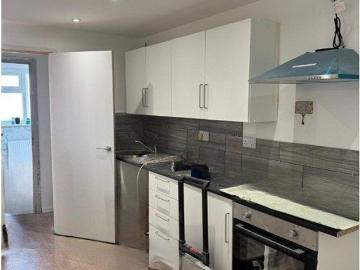 Newington, Sittingbourne ME9, 2 bed flat to rent, £1,300 pcm | PrimeLocation