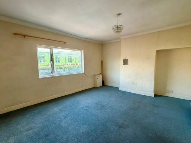 Newland Avenue