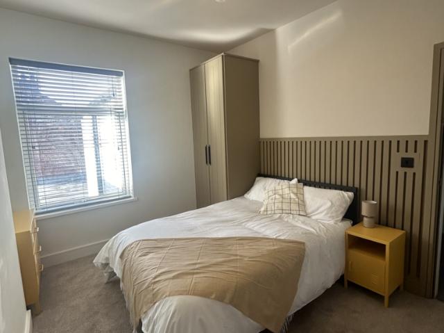 Newland Avenue, Hull HU5 4 bed house to rent £565 pcm £130 pw