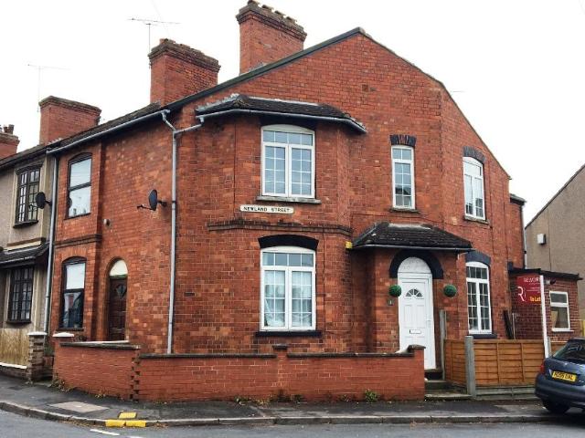 Newland Street, Rugby, CV22 3 bed semi detached house to rent £995 pcm £230 pw
