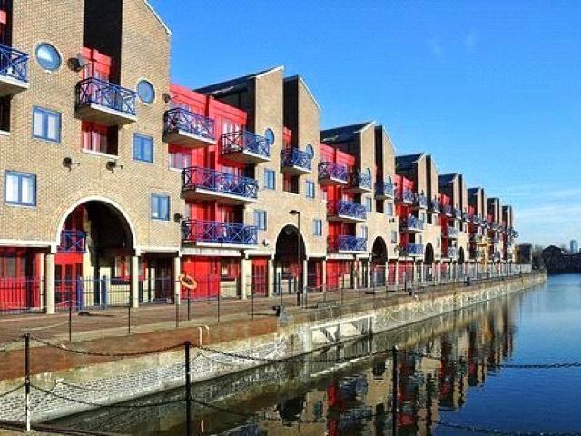 Newlands Quay, London
