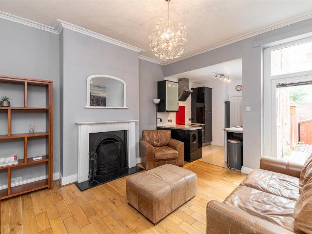 Newlands Road, High West Jesmond, Newcastle Upon Tyne NE2, 2 bed flat to rent, £1,400 pcm | PrimeLocation