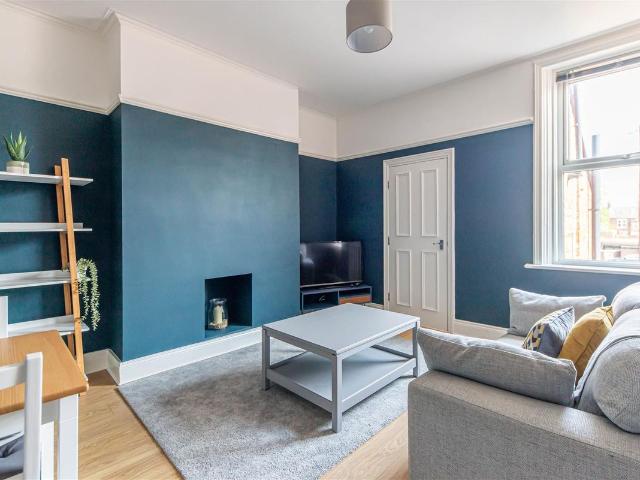 Newlands Road, Jesmond, Newcastle Upon Tyne NE2, 3 bed flat to rent, £1,400 pcm | PrimeLocation
