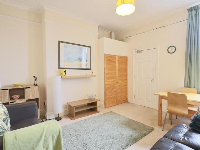 Newlands Road, Jesmond, Newcastle Upon Tyne NE2, 3 bed flat to rent, £1,664 pcm | PrimeLocation