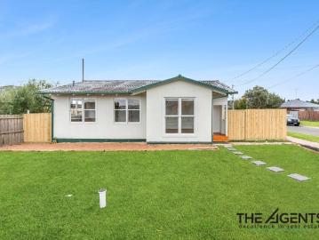 Newly Updated Home in a Convenient Norlane Location
