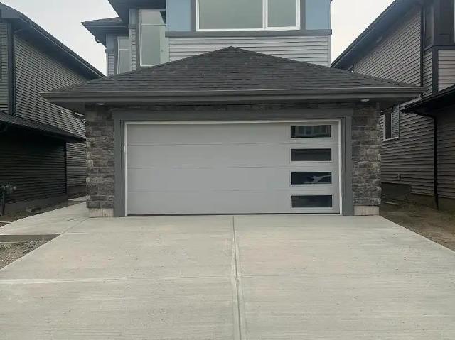 Newly Built 4 Bed, 3 Bath Home with Modern Finishes