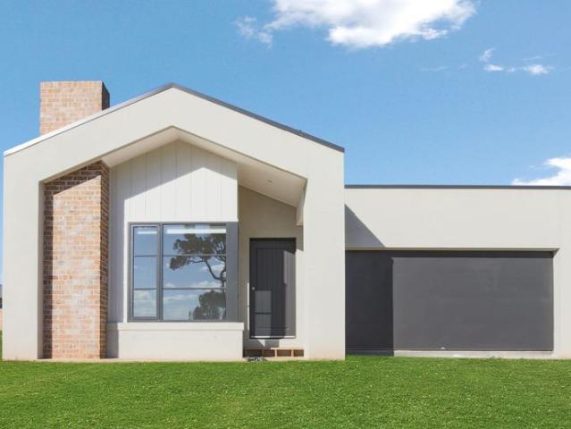 Brand New Family Home Solar Panels & Reverse Cycle Heating & Cooling