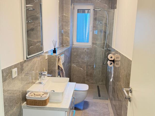 Newly Built 4 Room Apartment 111 m² Including kitchen, large balcony terrace+ Garden, 2 bathrooms, and private parking space Braunschweig Amsterdam Apartments for Rent