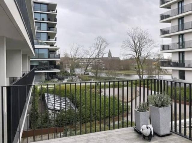 Newly built 2 bedroom apartment in a prime location in Deinz