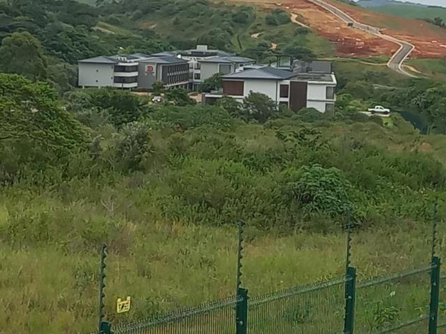 Newly Built 2 bedroom Fully Furnished Apartment, Zimbali Lakes Estate