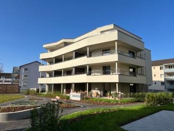 Newly built apartment in a fantastic location directly on the lakeshore in Rapperswil Jona
